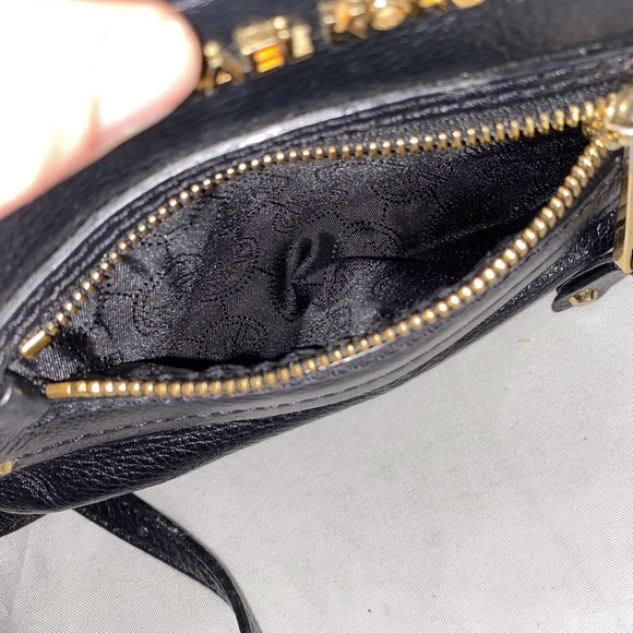 Micheal Kors black and gold tone leather crossbody - Picture 10 of 10